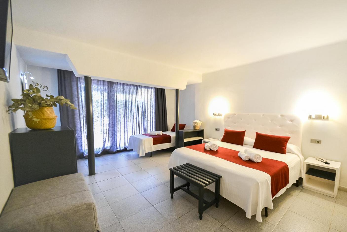 Hotel Reimar ซานต์อันโตนี เด กาโลเญ ห้อง รูปภาพ